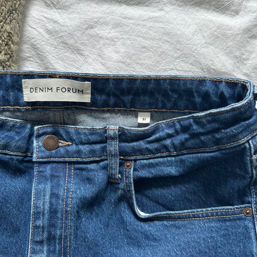 Denim Forum Uma High Rise Straight Medium Wash Blue Jeans - Blue